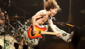 Cinco años sin Eddie Van Halen: el genio que reinventó la guitarra eléctrica 