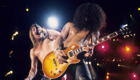 El riff que Slash tocó como una broma y llevó a Guns N’ Roses a la cima 