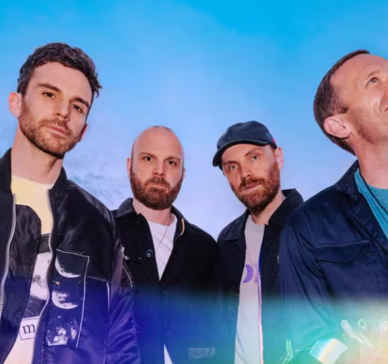 Coldplay se atreve con el rap y el hip hop en la primera versión de 'We Pray'