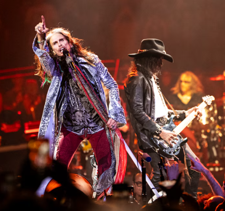La canción que nació en una caja de pañuelos y convirtió a Aerosmith en leyenda 