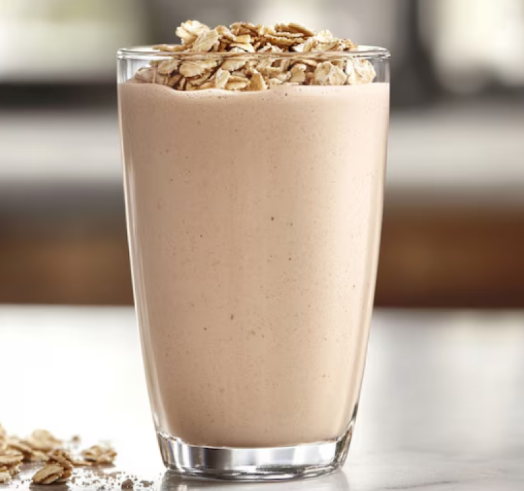 Leche de avena: ¿aliada de tu salud o moda pasajera? 