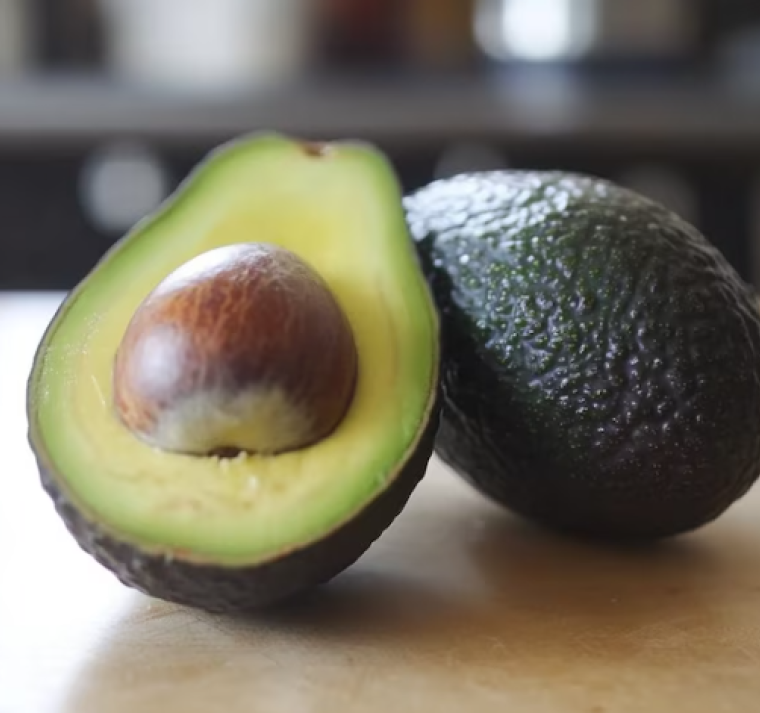 La verdad sobre el aguacate si tienes hígado graso 